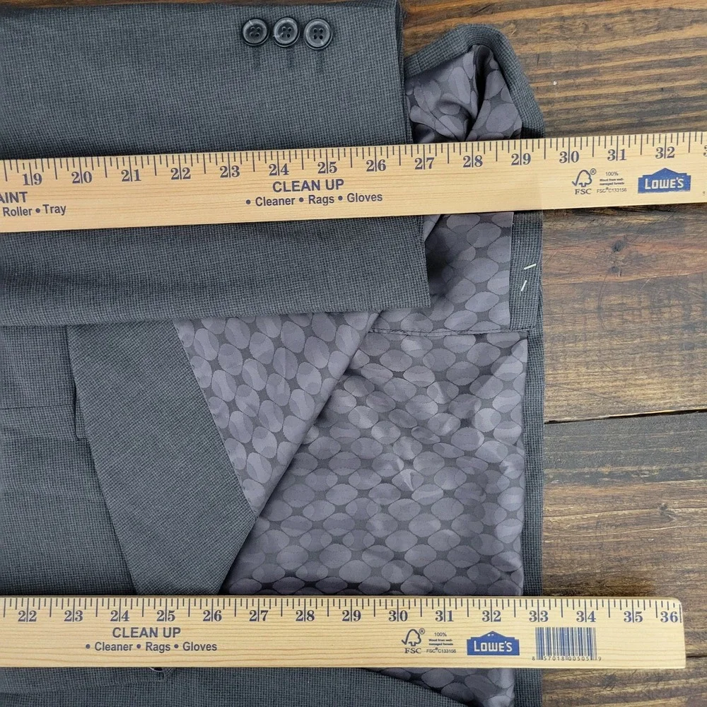 Haggar Men's Sport Coat Blazer Two Button Gray Polyester Viscose 46L‎